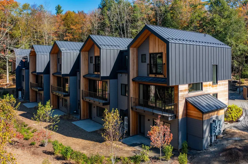 87C Slate Hill Road Stowe VT 05672