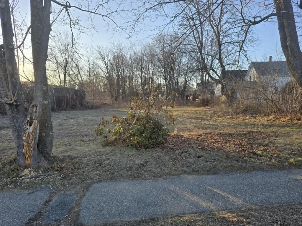 23 Hancock Street Rochester NH 03867