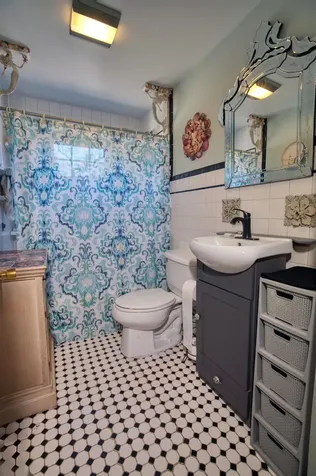 253 N Main Street Troy NH 03465