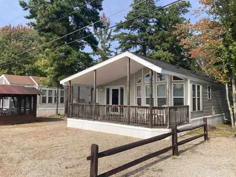 4 Aztec Lane Freedom NH 03836