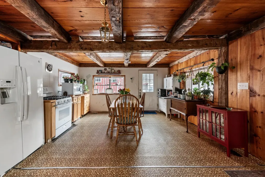 746 Jerusalem Road Canaan NH 03741