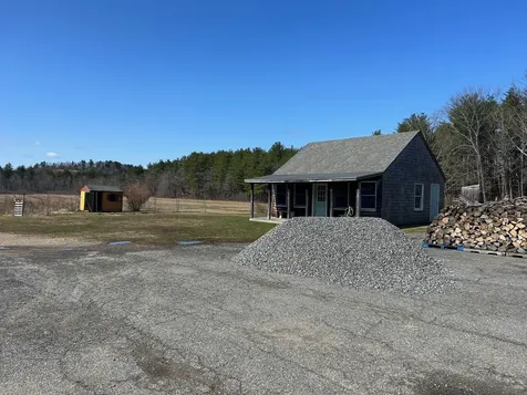 175 Drinkwater Road Kensington NH 03833