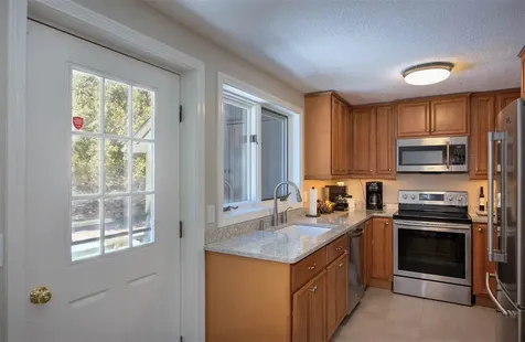 1 College Hill Road Hanover NH 03755