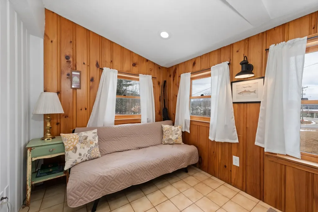 1140 & 1142 North Main Street Bristol NH 03222