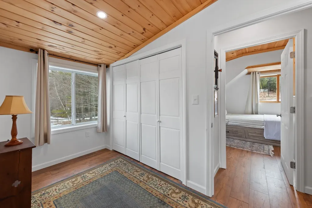 1140 & 1142 North Main Street Bristol NH 03222