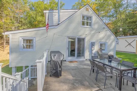 1140 & 1142 North Main Street Bristol NH 03222