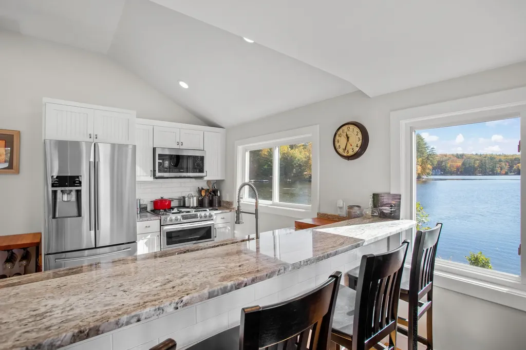 99 -100-101 Longview Drive Hampstead NH 03841
