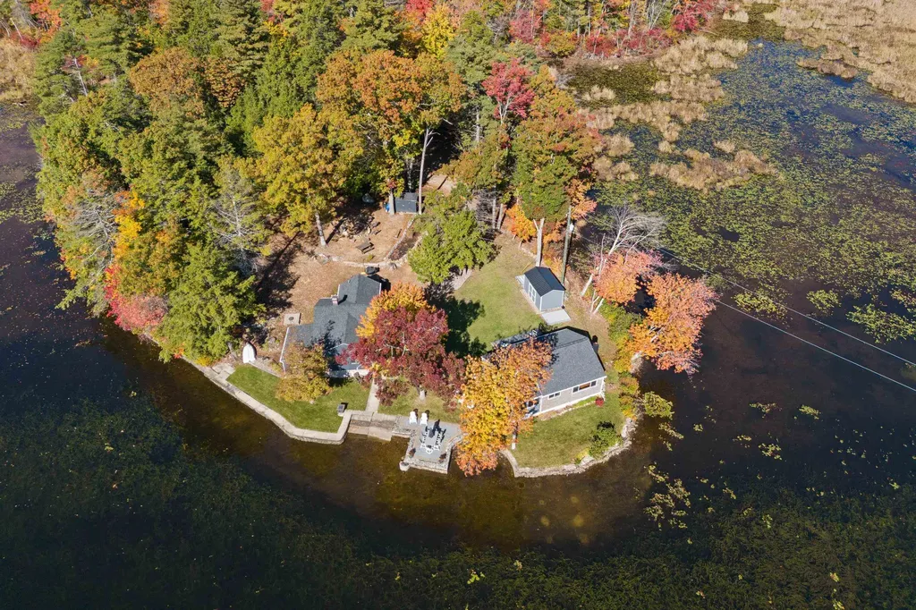 99 -100-101 Longview Drive Hampstead NH 03841