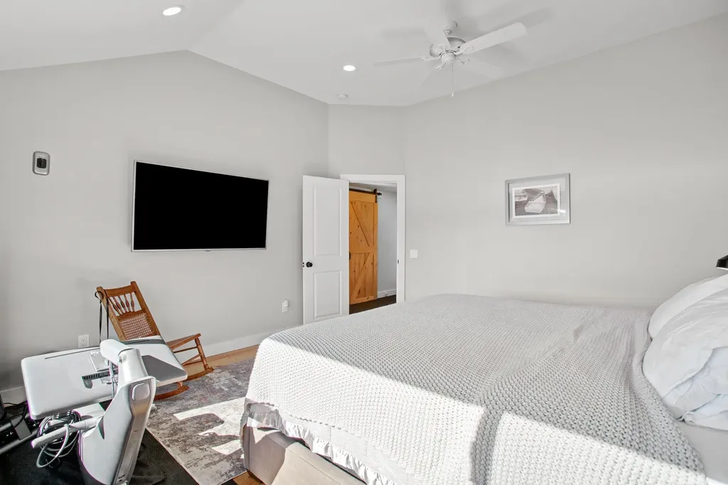 99 -100-101 Longview Drive Hampstead NH 03841