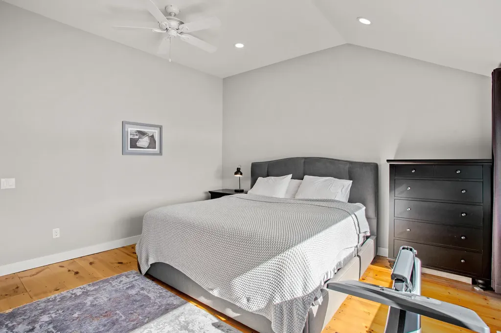 99 -100-101 Longview Drive Hampstead NH 03841