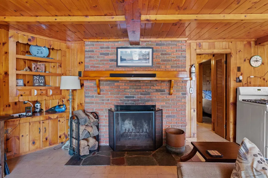 99 -100-101 Longview Drive Hampstead NH 03841