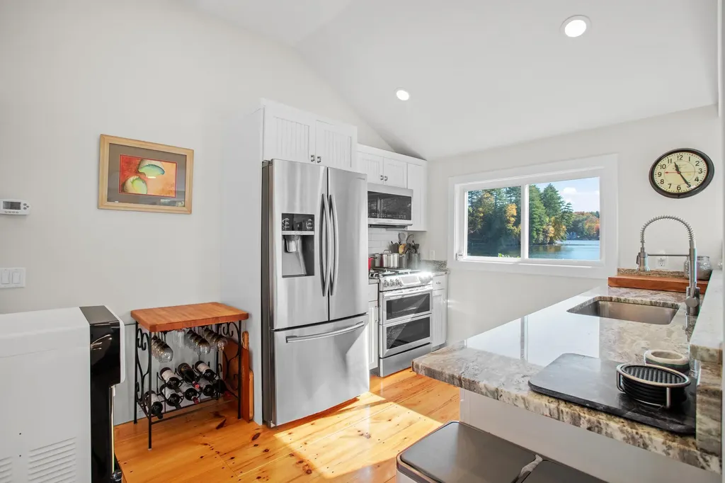 99 -100-101 Longview Drive Hampstead NH 03841