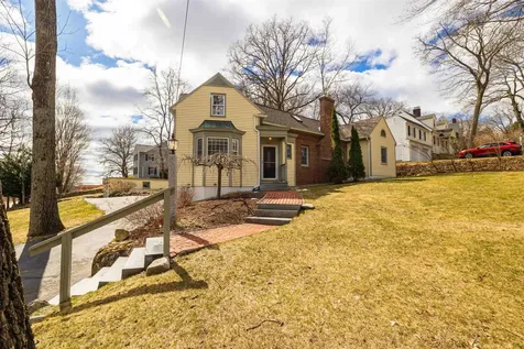 147 School Street Concord NH 03301