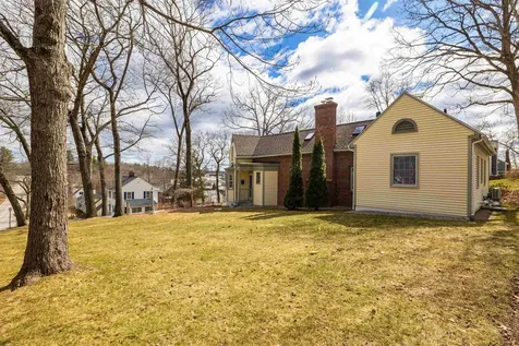 147 School Street Concord NH 03301