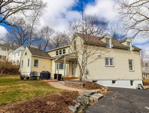 147 School Street Concord NH 03301