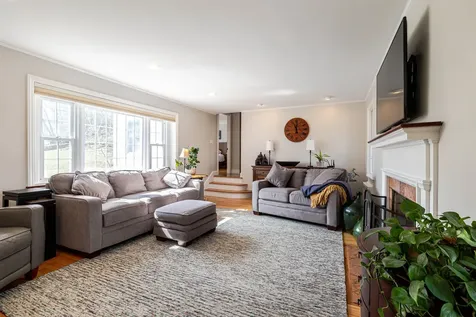 147 School Street Concord NH 03301