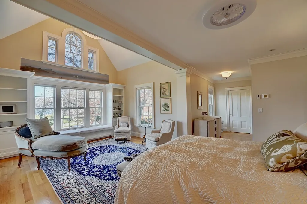 12 Willow Avenue North Hampton NH 03862