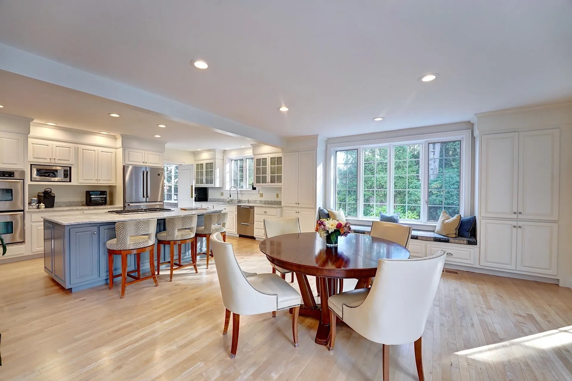 12 Willow Avenue North Hampton NH 03862