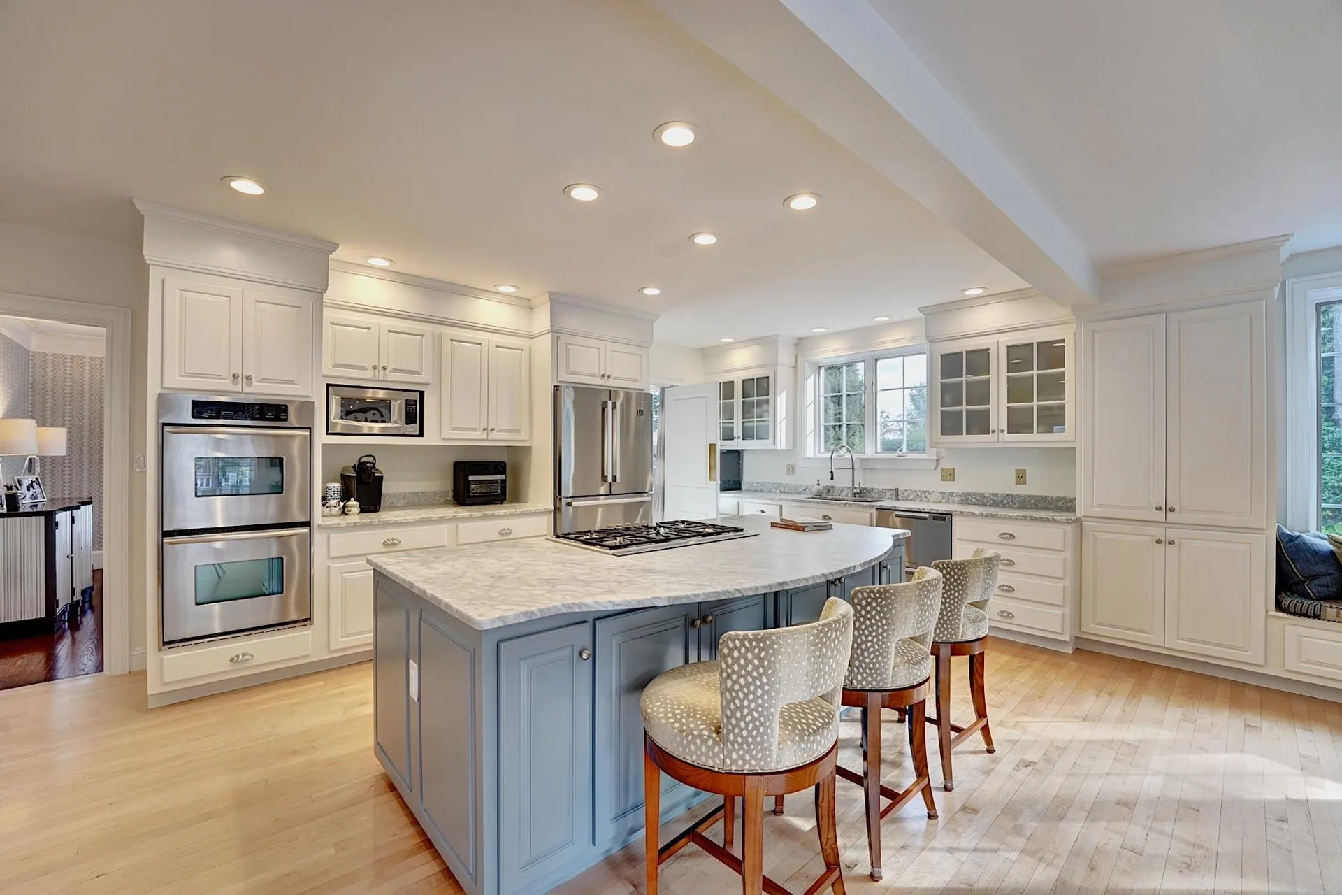 12 Willow Avenue North Hampton NH 03862