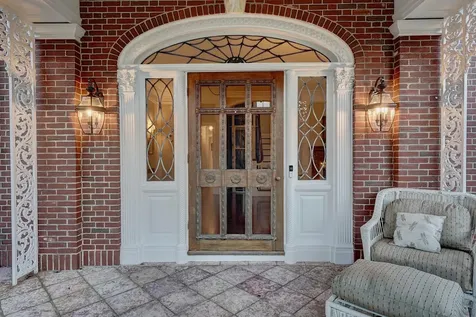 12 Willow Avenue North Hampton NH 03862