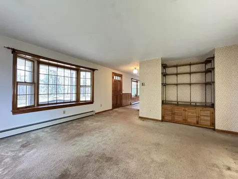 104 Piscassic Road Newfields NH 03856