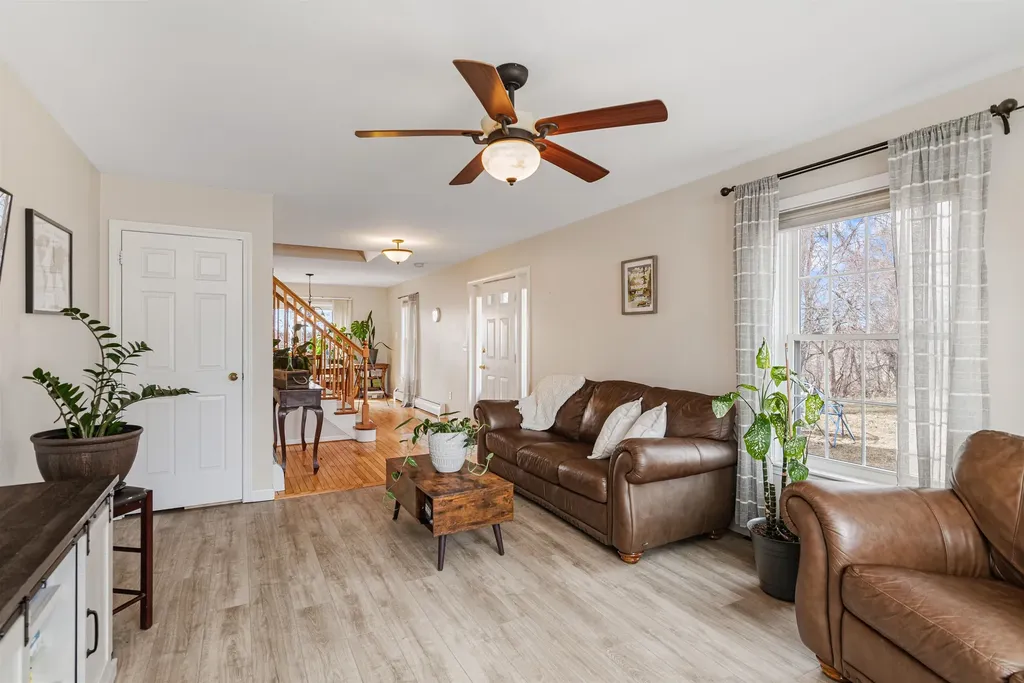 48 Half Moon Terrace Colchester VT 05446