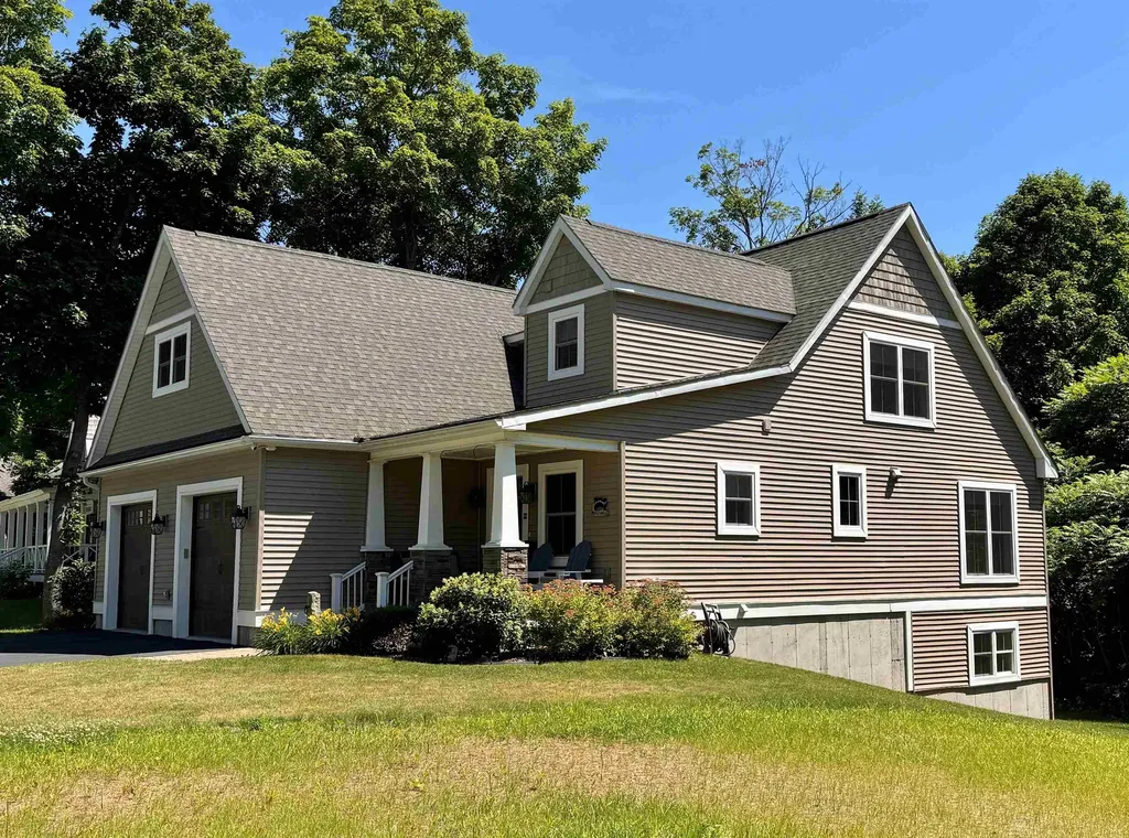 32 High Street Ludlow VT 05149