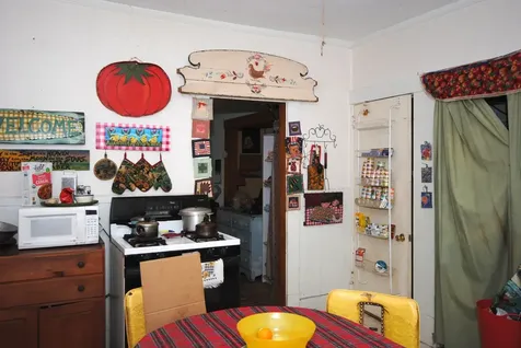 9 Garden Drive Brattleboro VT 05301-7195