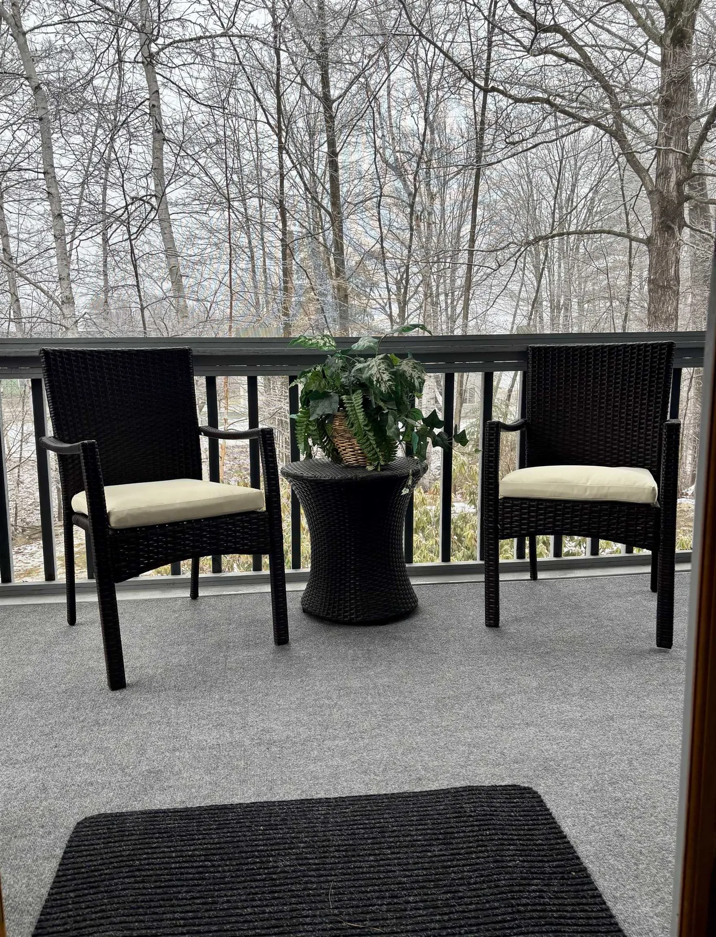 27 Landing Road Enfield NH 03748