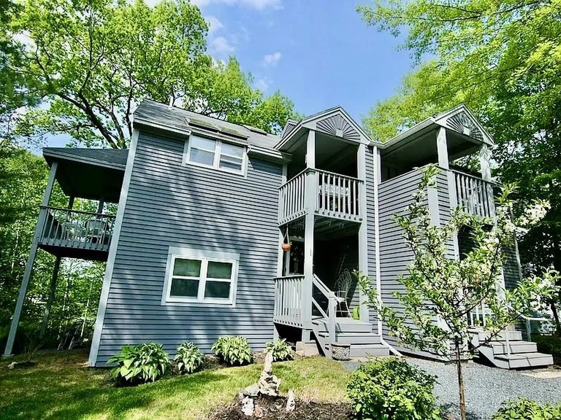 27 Landing Road Enfield NH 03748