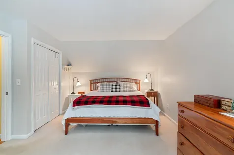 643 Oak Circle Colchester VT 05446