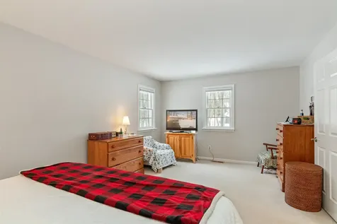 643 Oak Circle Colchester VT 05446