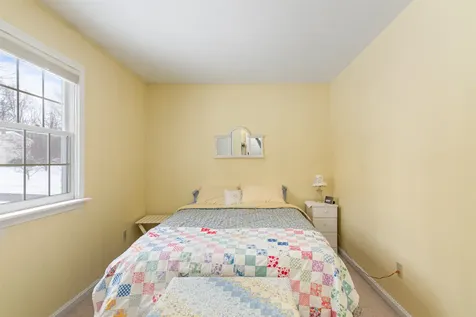 643 Oak Circle Colchester VT 05446