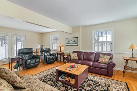643 Oak Circle Colchester VT 05446
