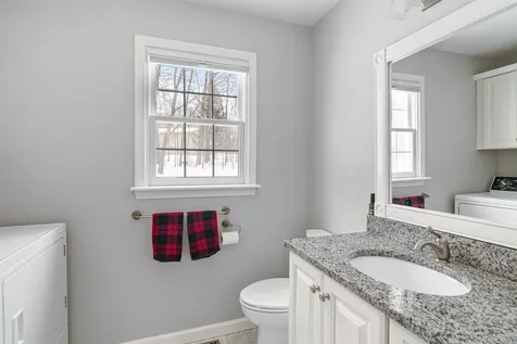 643 Oak Circle Colchester VT 05446