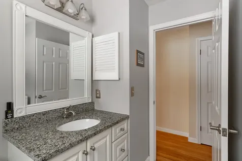 643 Oak Circle Colchester VT 05446