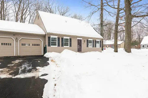 643 Oak Circle Colchester VT 05446