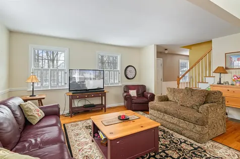 643 Oak Circle Colchester VT 05446