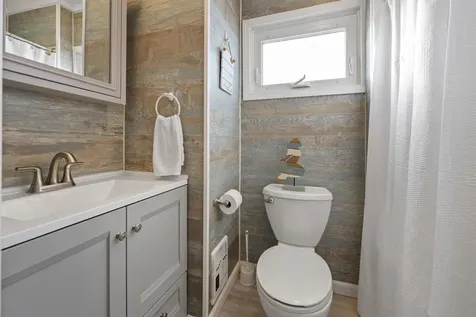 19-21 Auburn Avenue Hampton NH 03842