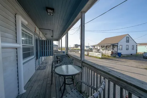 19-21 Auburn Avenue Hampton NH 03842