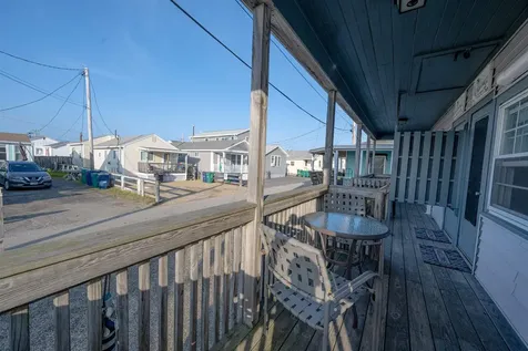 19-21 Auburn Avenue Hampton NH 03842