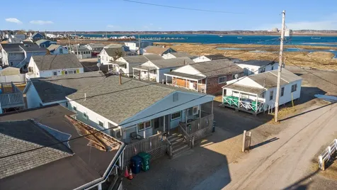 19-21 Auburn Avenue Hampton NH 03842