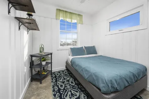 19-21 Auburn Avenue Hampton NH 03842