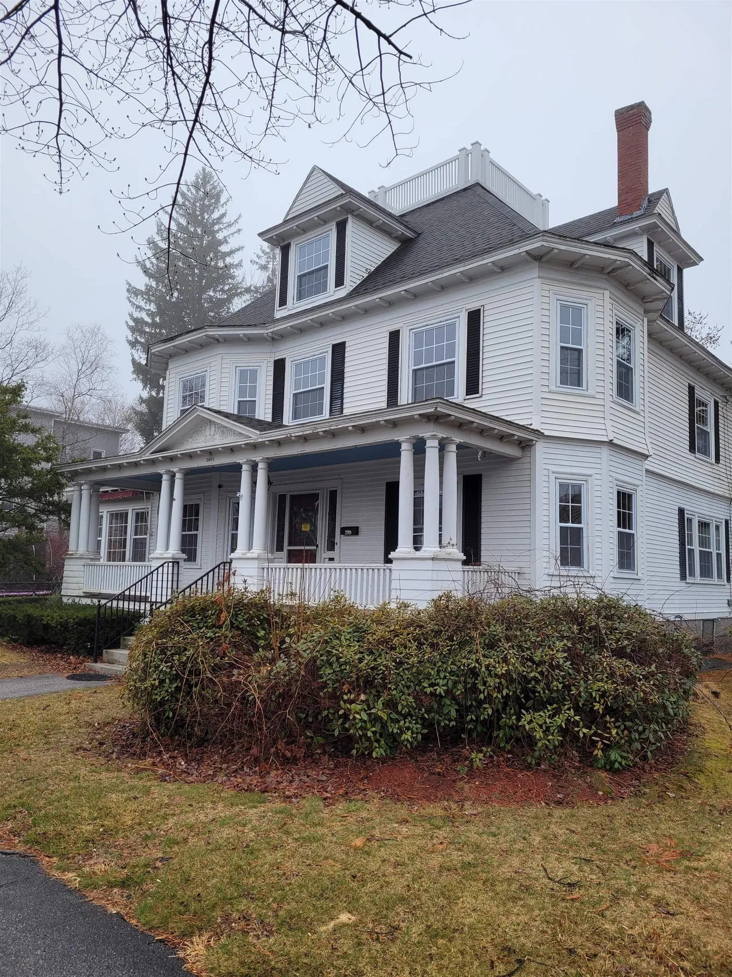 2060 Elm Street Manchester NH 03104