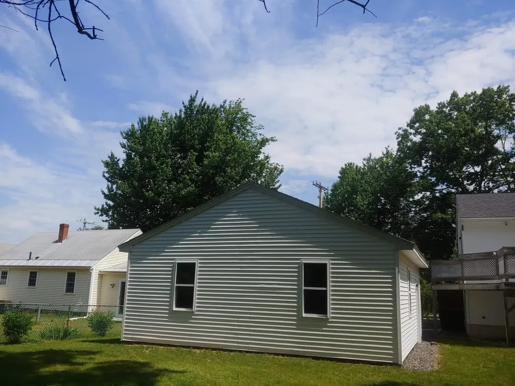 423 Salmon Falls Road Rochester NH 03868