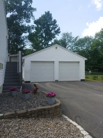 423 Salmon Falls Road Rochester NH 03868