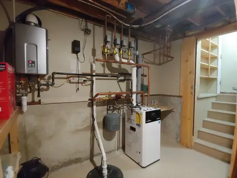 423 Salmon Falls Road Rochester NH 03868