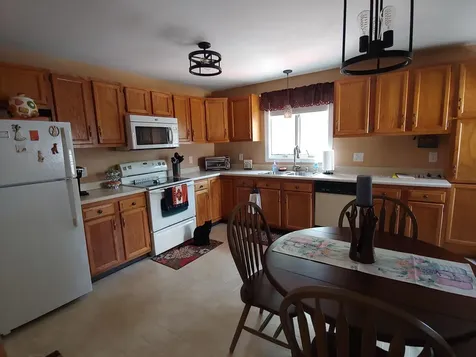 423 Salmon Falls Road Rochester NH 03868