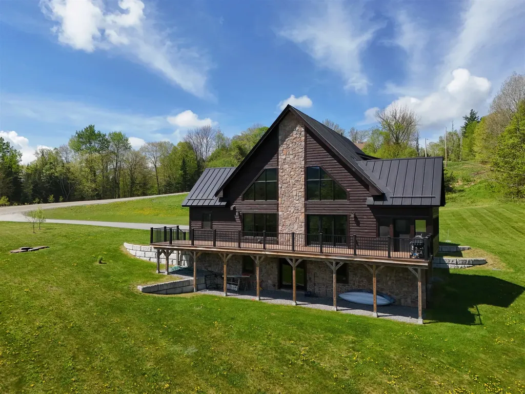 244 Fenoff Heights Lane Waterford VT 05819