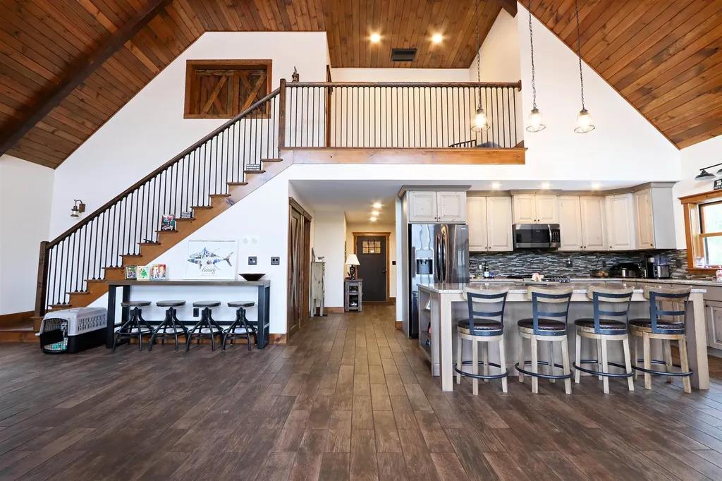244 Fenoff Heights Lane Waterford VT 05819